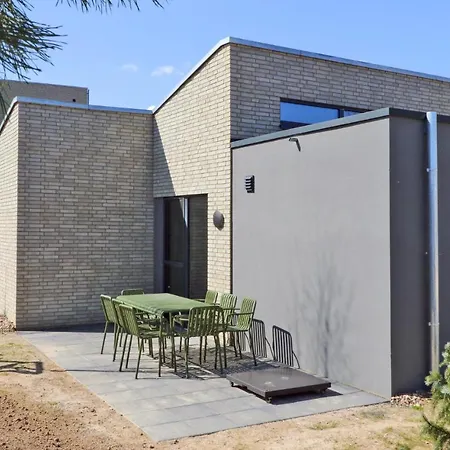 Сasa de vacaciones Awesome In Lembruch-duemmer With Kitchen
